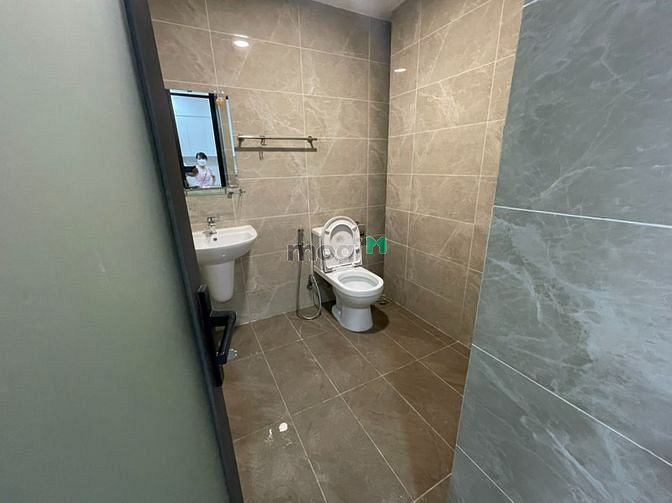 Hình ảnh Ở ngay - nhà mới tại Parklegen - CV Hoàng Văn Thụ -14tr/tháng NTCB