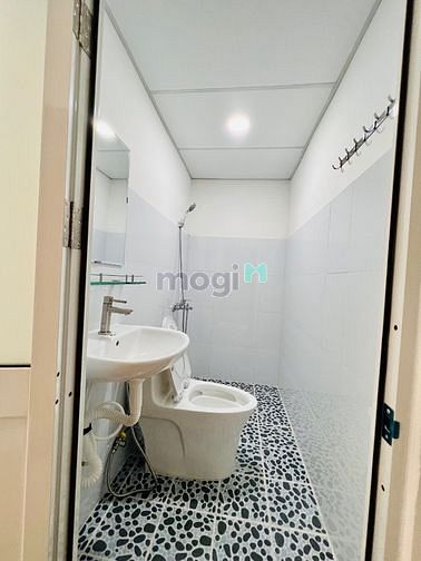 Hình ảnh Khai Trương Hệ Thống CHDV Cao Cấp Giá Rẻ Cho HSSV