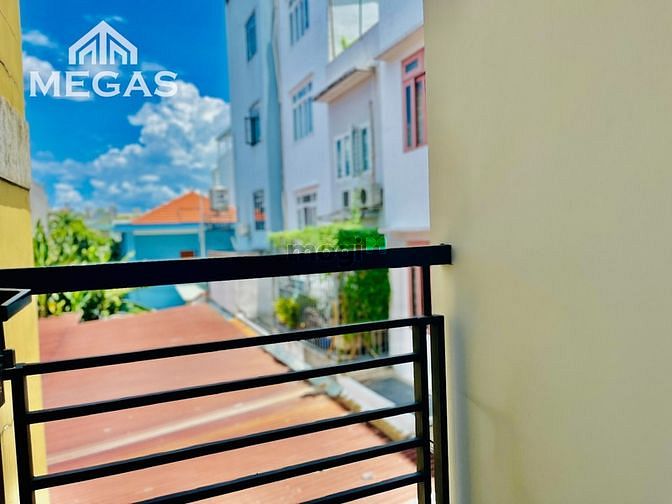 Hình ảnh Phòng ban công thoáng mát RỘNG ĐẾN 50M2 ngay Quang Trung