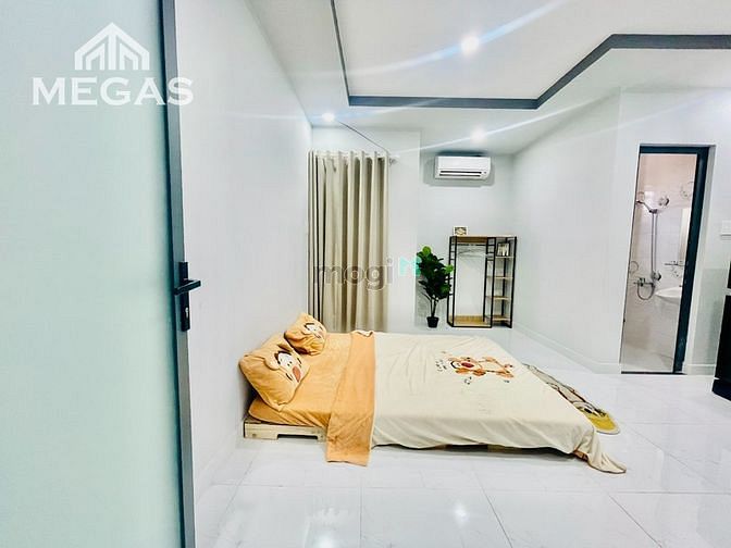 Hình ảnh Phòng ban công thoáng mát RỘNG ĐẾN 50M2 ngay Quang Trung