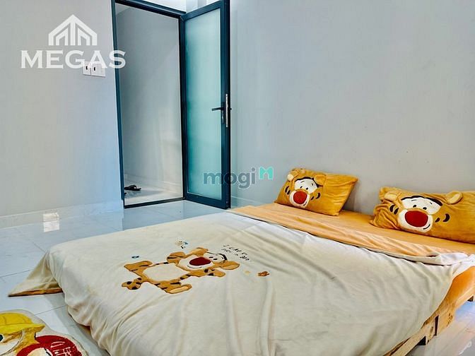 Hình ảnh Phòng ban công thoáng mát RỘNG ĐẾN 50M2 ngay Quang Trung