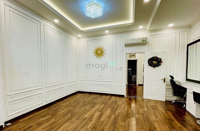 Hình ảnh Biệt thự mini ngay Lý Thường Kiệt, Tân Bình, 5.7m x 17m