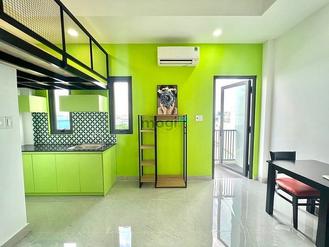 Hình ảnh Ban công full nội thất máy giặt riêng.