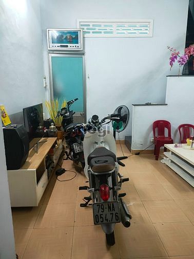 Hình ảnh Bán nhà hẻm Trần Thị Tính 72m2 giá chỉ 2ty3