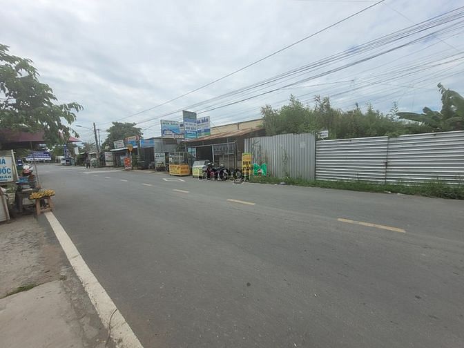 Hình ảnh Bán mặt tiền Chí Sinh, cổng Tân Phú vào 50m.