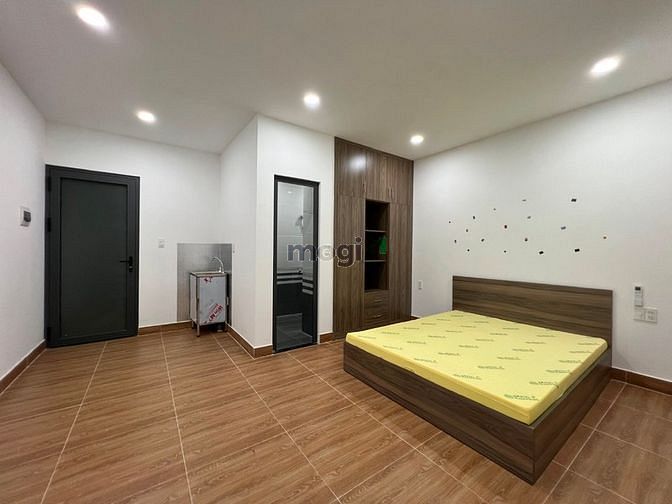 Hình ảnh Phòng studio ban công cực rộng ở P13 Tân Bình