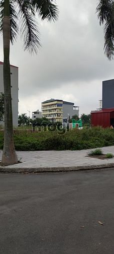 Hình ảnh Bán gấp mảnh đất phân lô ô tô tránh vỉa hè Bát Tràng 70m2 MT 5m