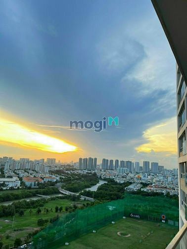 Hình ảnh Cho thuê gấp Green Valley 3PN,nhà mới 100% view sân gorl siêu đỉnh đep
