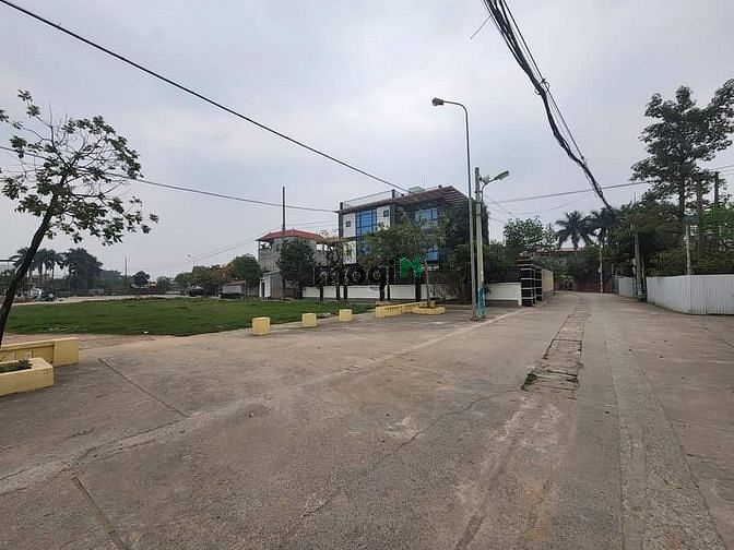 Hình ảnh BÁN ĐẤT Liên Mạc 62m2 Đất, LÔ GÓC - Ô TÔ TRÁNH - GẦN HỒ, GIÁ CHÀO 3 tỷ