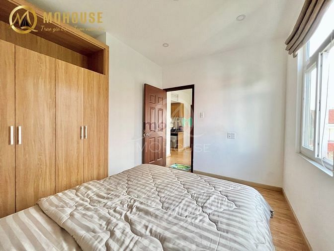 Hình ảnh Căn 1PN _ Ban Công + Cửa Sổ Thoáng Mát _ Gần Sân Bay