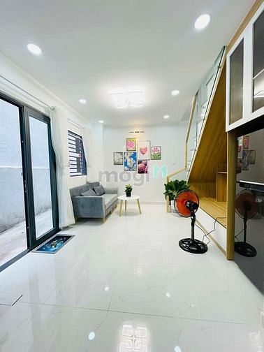 Hình ảnh Nhà 1 xẹt giá mềm 1T 3L sân thượng DTSD 480m2