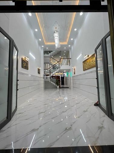 Hình ảnh Nhà 1 xẹt giá mềm 1T 3L sân thượng DTSD 480m2