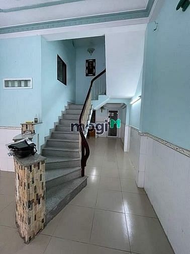 Hình ảnh Cho thuê nguyên căn 2 tầng ngay chợ Bà Chiểu, sát Bách Hoá Xanh