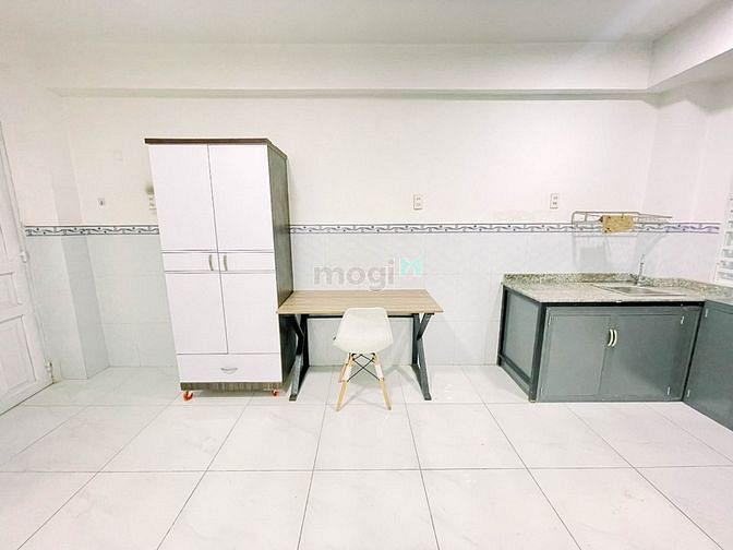 Hình ảnh Studio NỘI THẤT đầy đủ đối diện ETOWN 2