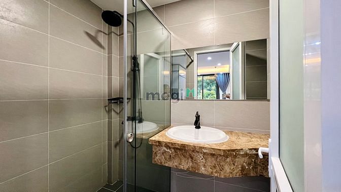 Hình ảnh BAO PHÍ gần bãi đậu ô tô ngay Quốc Hương, Thảo Điền