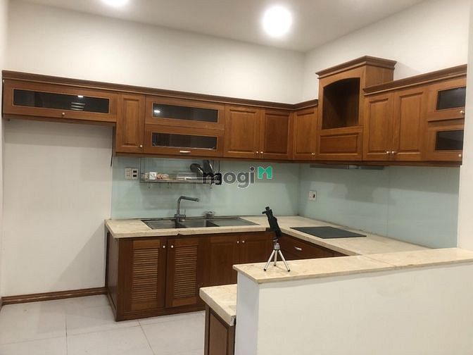Hình ảnh Cho thuê biệt thự view sông 5PN đường Anh Thơ