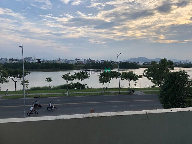 Hình ảnh Cho thuê biệt thự view sông 5PN đường Anh Thơ