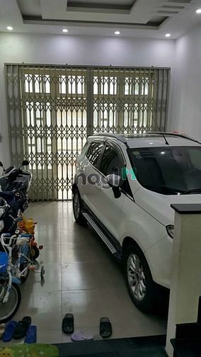 Hình ảnh Cho thuê nhà 4PN gần ngã 4 Bình Thái