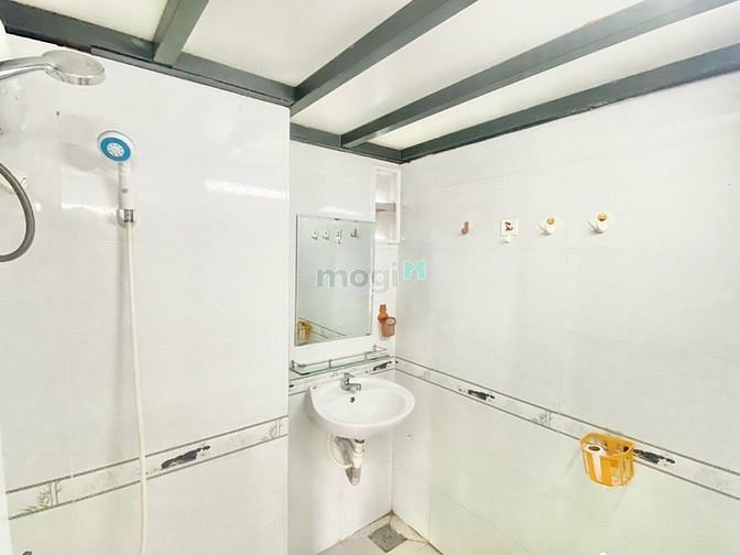 Hình ảnh Duplex ban công full nội thất Quận 7 gần Đh Ufm, Kcx tân thuận