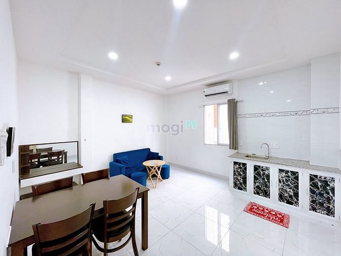 Hình ảnh Một Phòng Ngủ Bếp Lớn Cửa Sổ Siuu Rộng