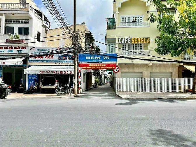 Hình ảnh Bán nền trục chính hẻm 75 trần phú giá 2 tỷ 1