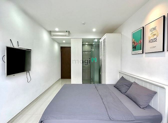 Hình ảnh Studio bancon full nội thất gần Crescent Mall quận 7
