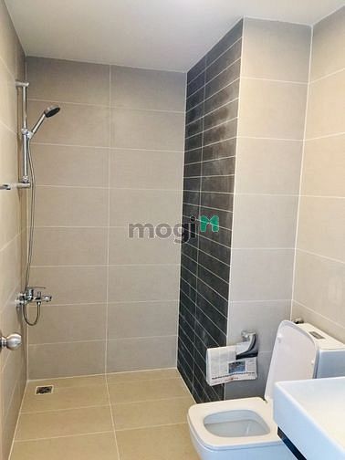 Hình ảnh Cho Thuê Gấp OT 39m2, Máy Lạnh Gía 9TR/Tháng Sunrise City View Hotline