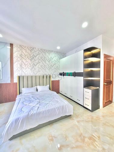 Hình ảnh Cho Thuê CHDV Full Nội Thất Cửa Sổ Thoáng Khu Vực Quận 11
