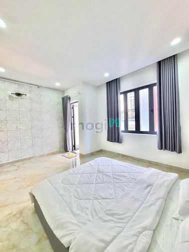Hình ảnh Cho Thuê CHDV Full Nội Thất Cửa Sổ Thoáng Khu Vực Quận 11
