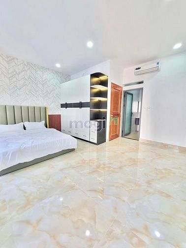 Hình ảnh Cho Thuê CHDV Full Nội Thất Cửa Sổ Thoáng Khu Vực Quận 11