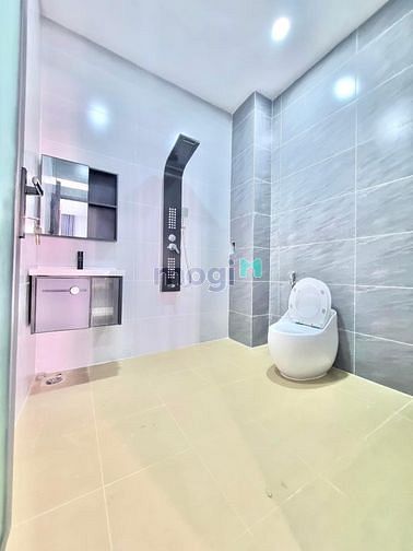Hình ảnh Cho Thuê CHDV Full Nội Thất Cửa Sổ Thoáng Khu Vực Quận 11
