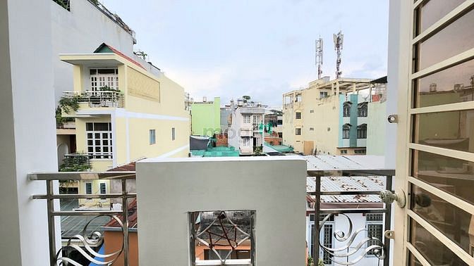 Hình ảnh Căn Hộ Cao Cấp fullNT MáyGiặtbancôngriêng-Lạc Long Quân-Lý Thường Kiệt
