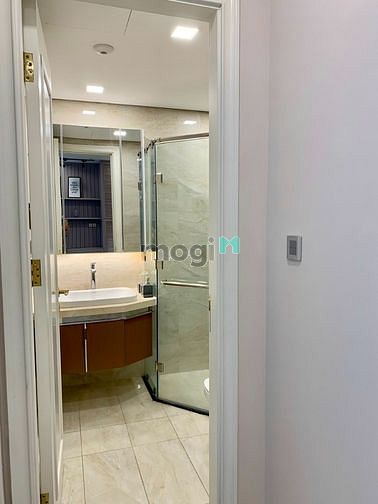 Hình ảnh Mb6623 nạp rút nhanh chóng tiện nghi tại Vinhomes Golden River sẵn sàng cho thuê