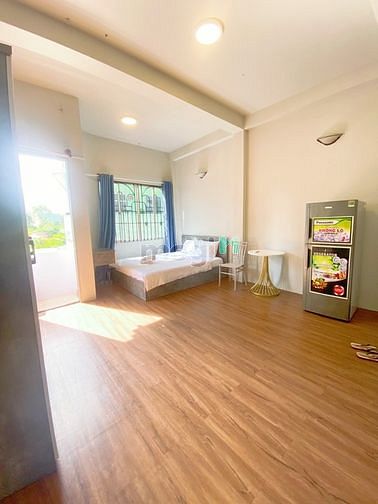 Hình ảnh 7TR - Studio BAN CÔNG LỚN, Phạm Ngũ Lão Q1