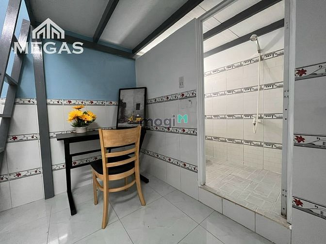 Hình ảnh Khai Trương Phòng Mới Gác Cao, Rộng Thiết Kế Đẹp Mắt_Lạc Long Quân