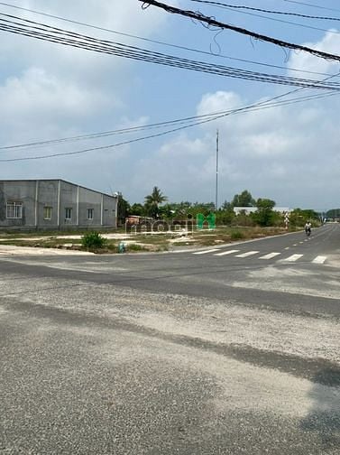 Hình ảnh Ngân hàng dí nên bán lô đất sào gần chợ để trả nợ GIÁ 750TR 2500M2 SHR