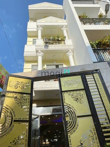 Hình ảnh Nhà mới xây phong cách hiện đại dt 300m2 dg nguyễn duy trinh q2