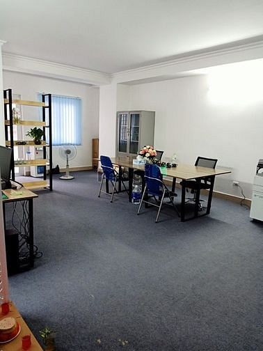 Hình ảnh Cho thuê sàn văn phòng Lê Đức THọ- Mỹ Đình, sàn dt 50 m2 vuông vắn