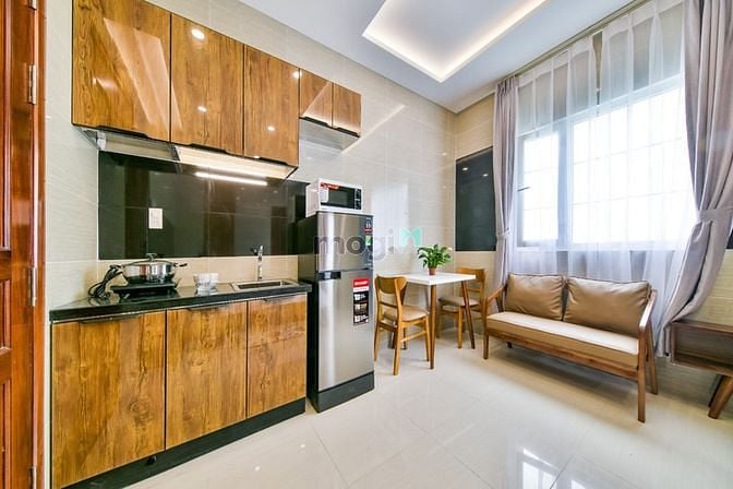 Hình ảnh Cho Thuê CĂN Hộ Cao Cấp_Thang Máy_Bãi Đậu oto_Khu Phan Xích Long