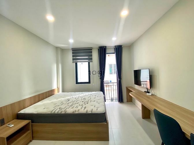 Hình ảnh Studio ban công thiết kế sang trọng + Có hầm gửi xe + Thang máy