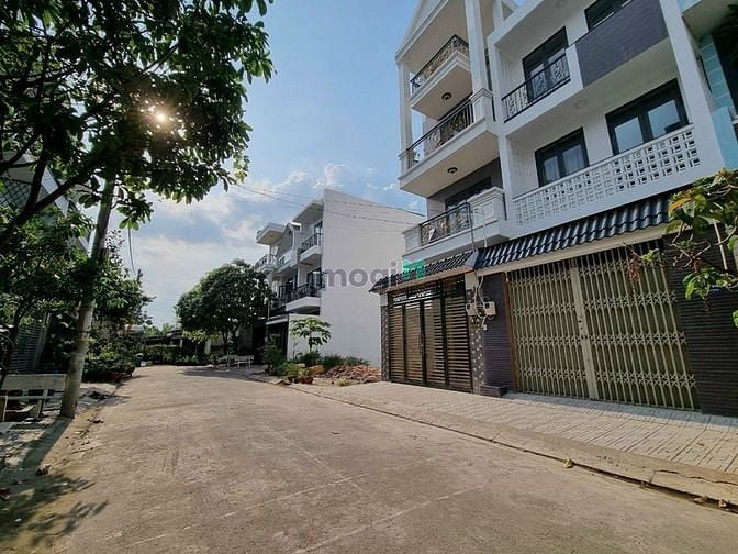 Hình ảnh Bán đất hẻm 8m, Khu Phân Lô Lê Văn Việt, Quận 9, 70m2, chỉ 3.65 tỷ TL