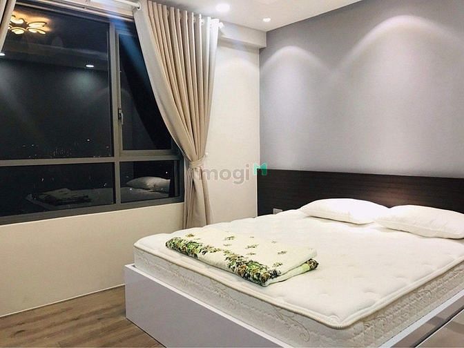 Hình ảnh Cho thuê căn Gold View Q4 Thiết kế 3pn 2wc 126m2  Full nội thất
