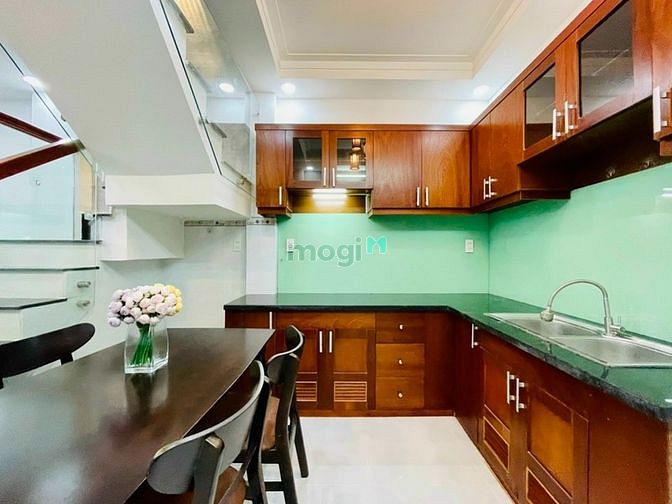 Hình ảnh 4x8 - 1 trệt 2 lầu - sân thượng -  AEON Tân Phú 1,5km