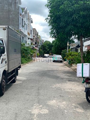 Hình ảnh Cực hiếm, bán nhanh MT Bùi Tá Hán, KDC An Phú, Q.2, 80m2, SHR.