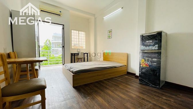 Hình ảnh Căn Hộ Quận 10 - Có Ban Công - Full Nội Thất - Gần Vạn Hạnh Mall