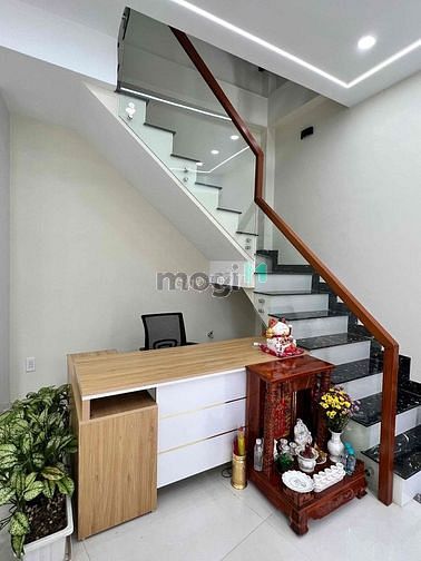 Hình ảnh Cho thuê nhà mặt tiền Rạch Bùng Binh, Phường 10, Quận 3
