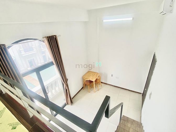 Hình ảnh Duplex có ban công FULL NỘI THẤT rộng rãi tháng mát gần KCX Tân Thuận