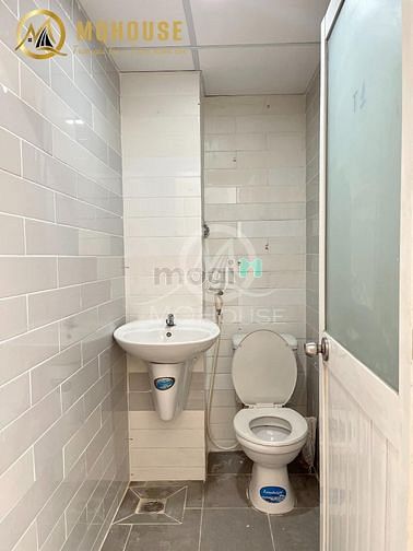 Hình ảnh Căn Hộ full nội thất - máy giặt riêng ngay Lạc Long Quân