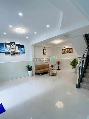 Hình ảnh Nhà đẹp 6PN, kế bên quận 1, Phan Đăng Lưu chỉ 4ty9