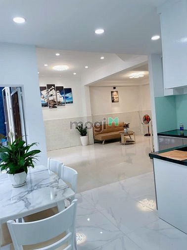 Hình ảnh Nhà đẹp 6PN, kế bên quận 1, Phan Đăng Lưu chỉ 4ty9